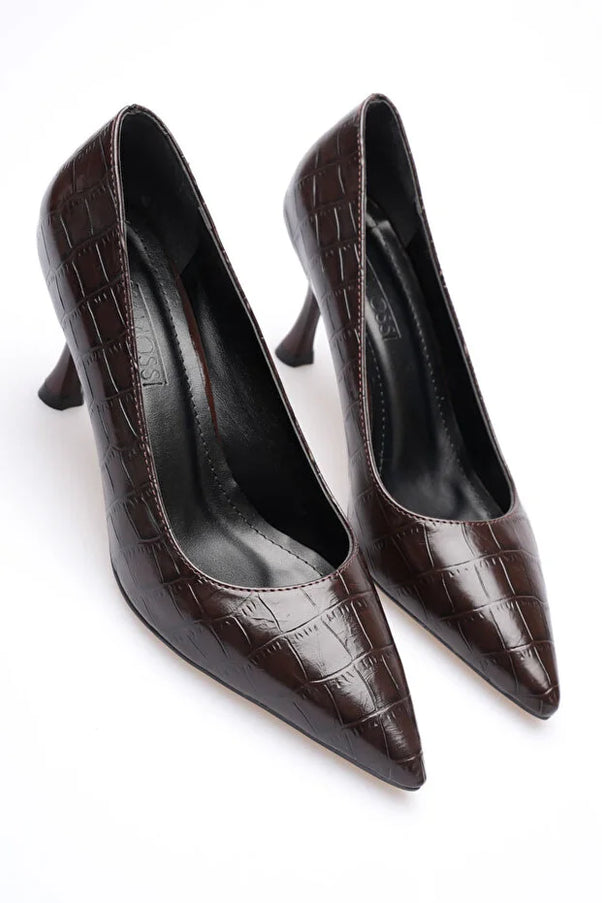 Shoper Kahve Croco Deri 8 cm Topuklu Rahat Dengeli Stiletto Kadın Ayakkabısı